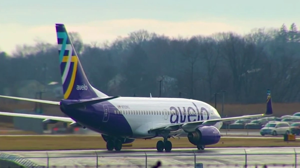 Avelo Promises Customer Service Improvements NBC Connecticut