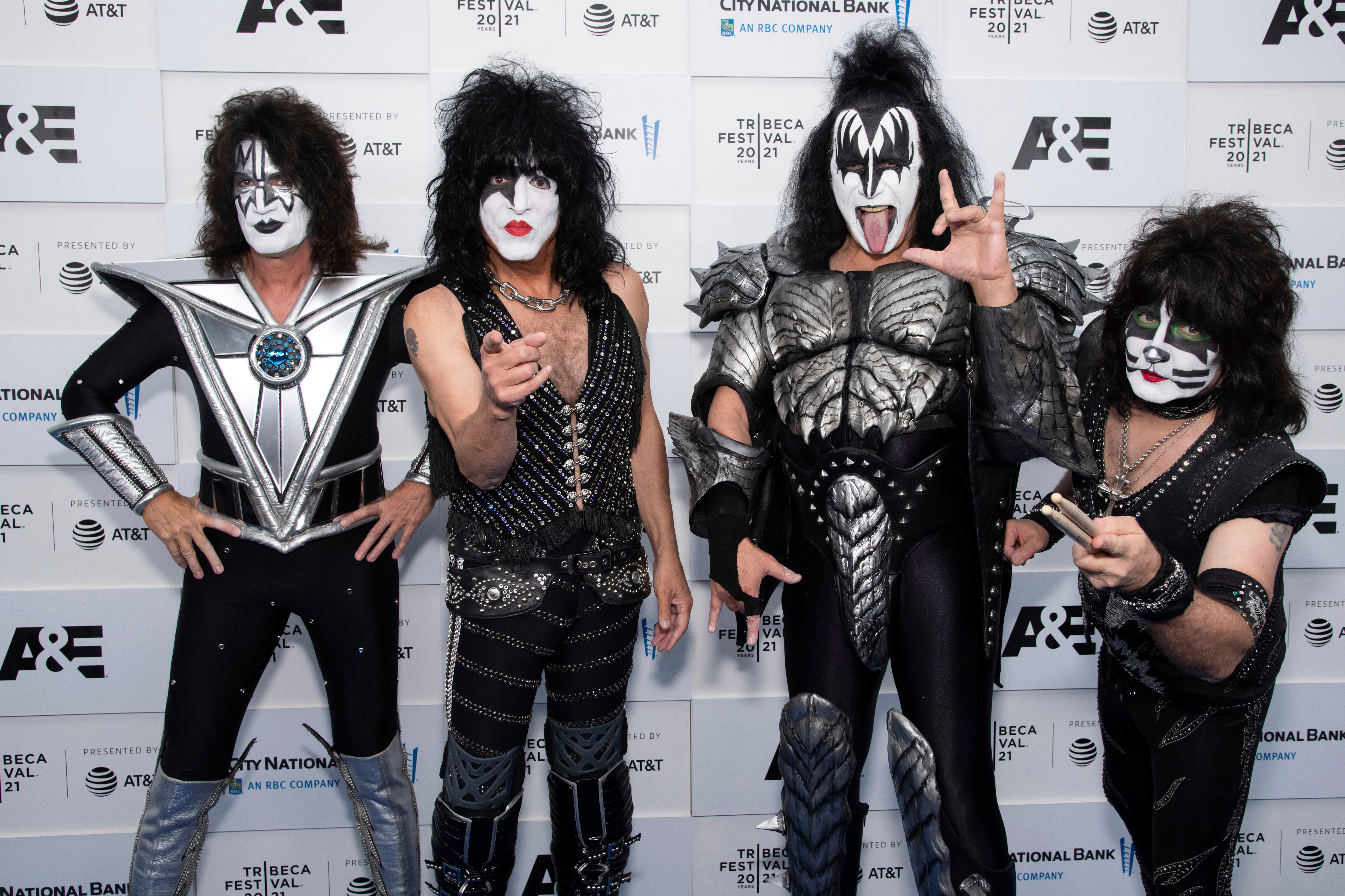 Kiss sells catalog, brand name and IP to Pophouse Entertainment Group – NBC Connecticut - Vimarsana News