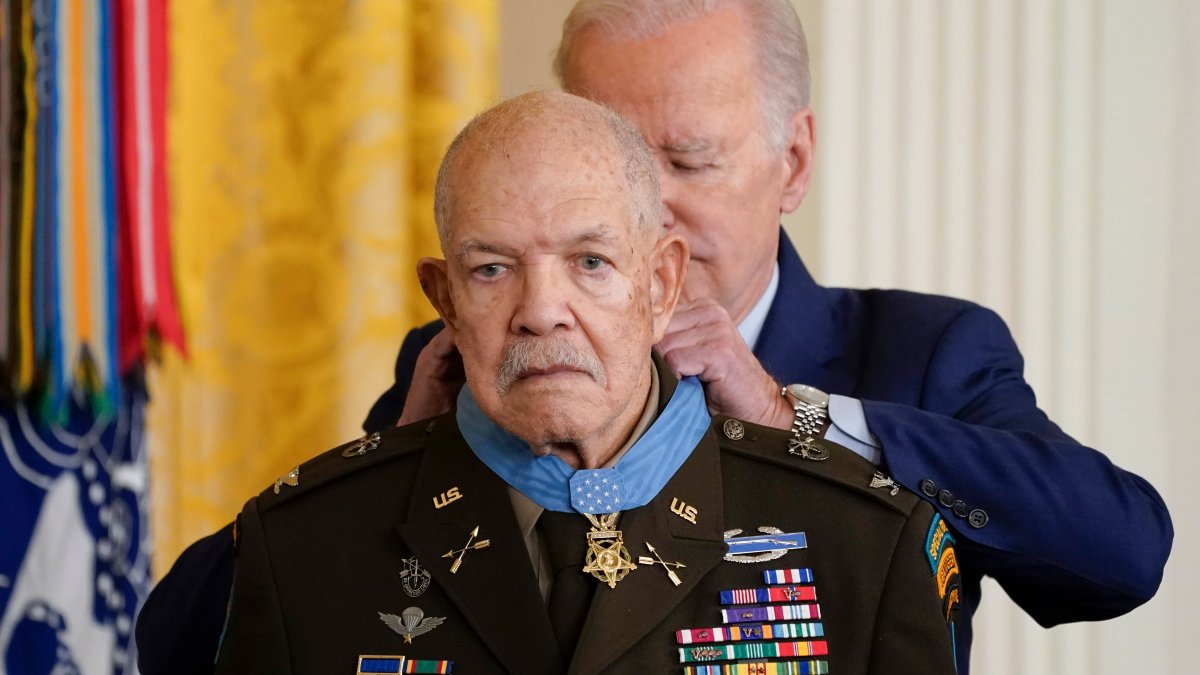 Medal of Honor: Black Vietnam Veteran Finally Honored – NBC Connecticut - Vimarsana News