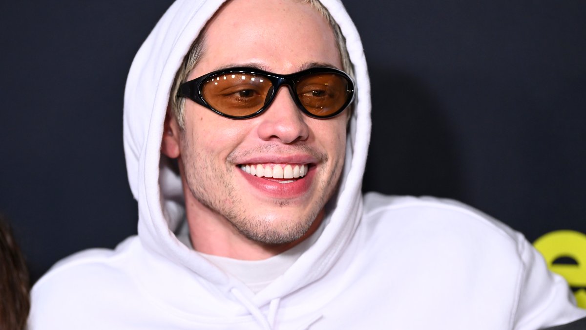 Pete Davidson, Chase Sui Wonders Crash Car Into Beverly Hills Home