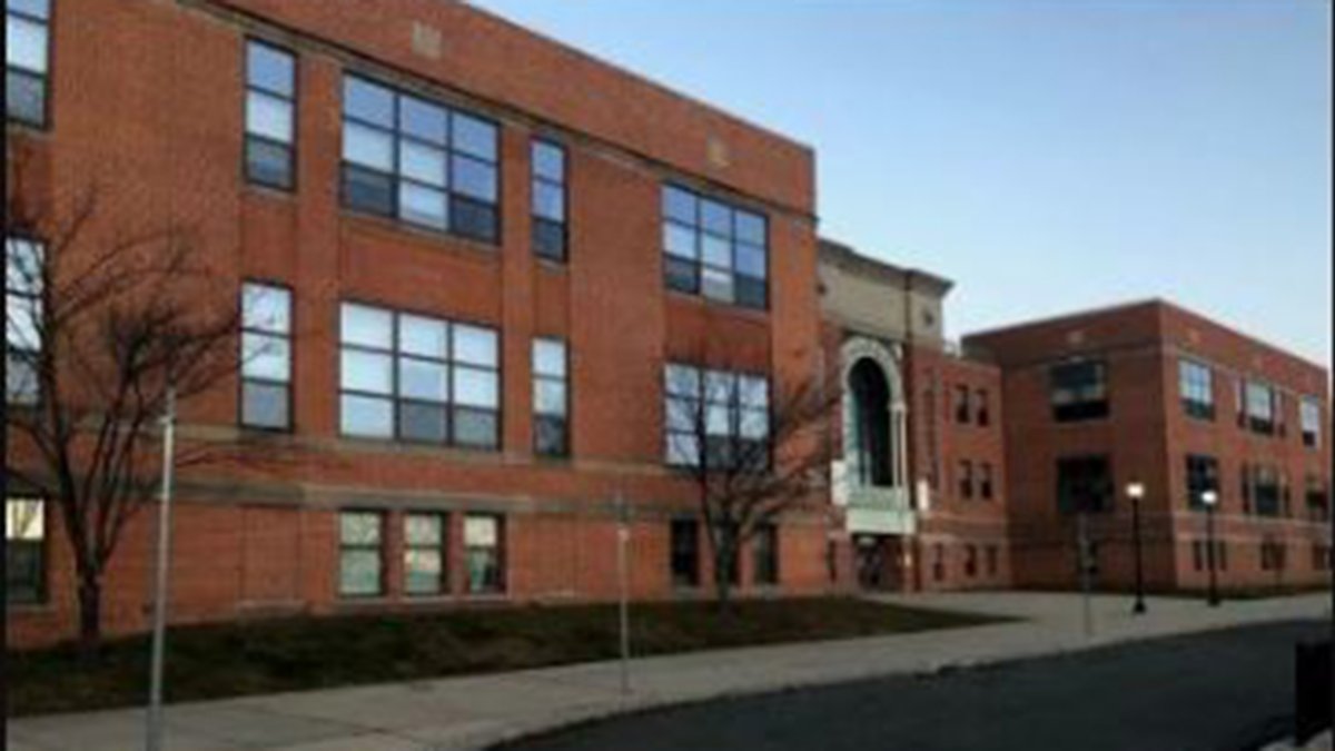 Student Showed Knife to Kids at New Haven School: Official – NBC Connecticut