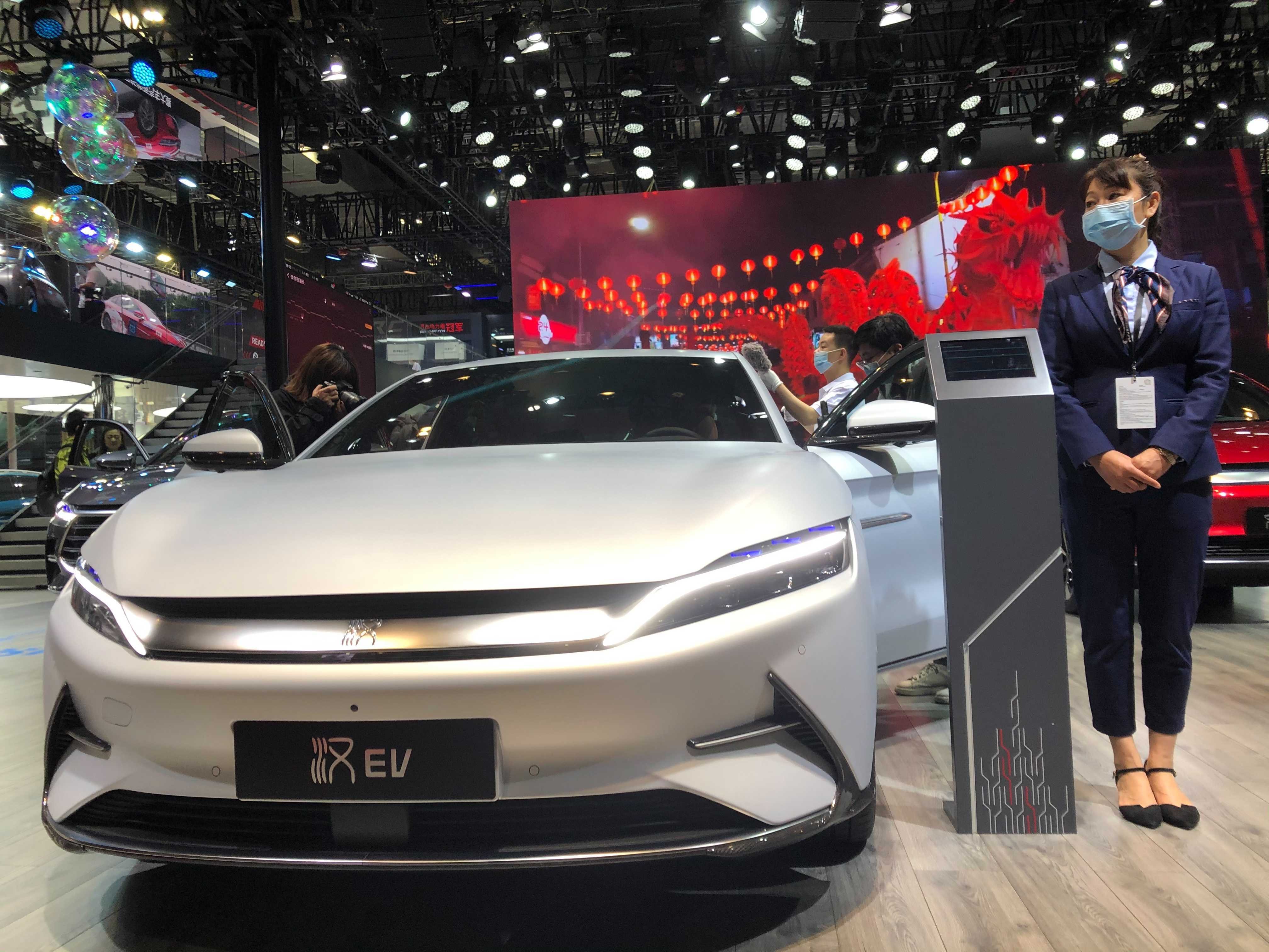 Warren Buffett-Backed BYD Announces New Shock Absorption Tech for Premium EVs - Vimarsana News