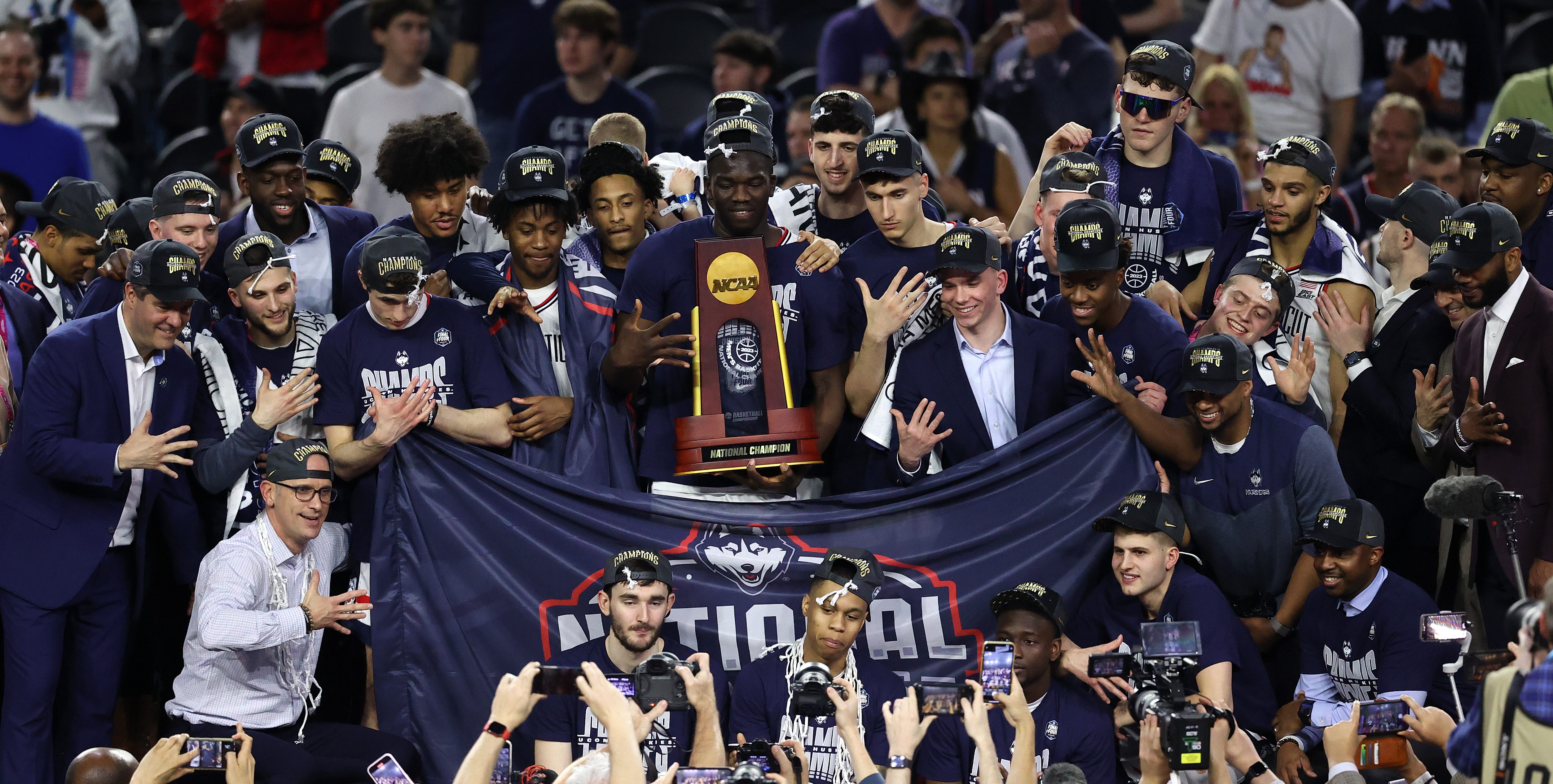 Parade of Champions: Tens of Thousands Gather in Hartford to Honor UConn  Huskies Men's Basketball - We-Ha