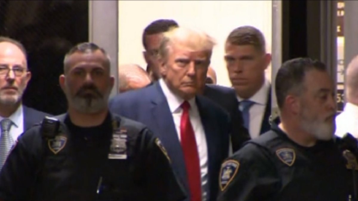 Trump Getting Arrested at Manhattan Criminal Court – NBC Connecticut - Vimarsana News