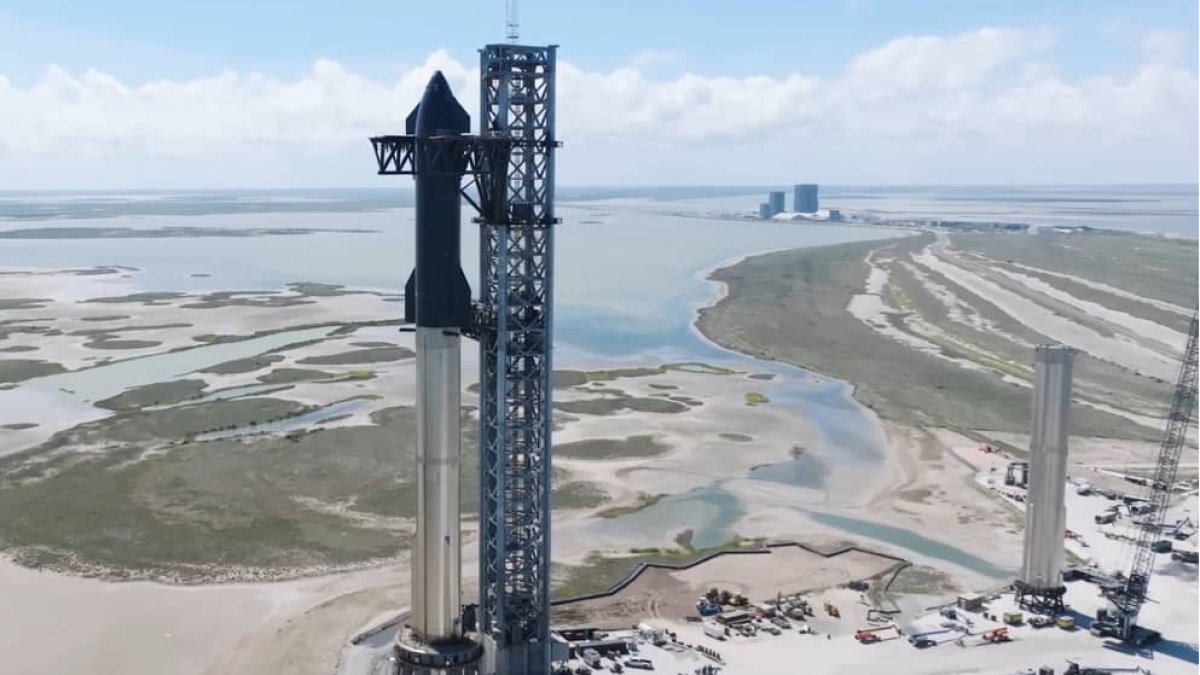 SpaceX Set to Join FAA to Fight Environmental Lawsuit That Could Delay Starship Work - Vimarsana News