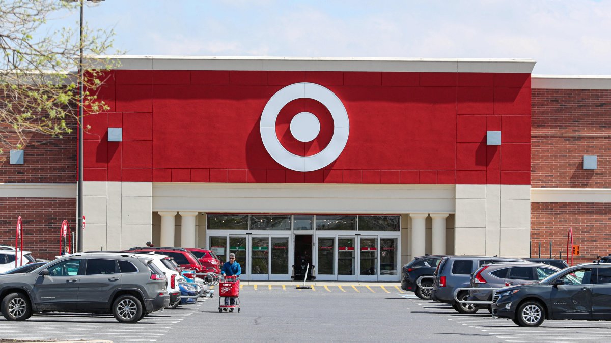 Why is Target Pulling Some of its Pride Merch? Here's Everything You Need to Know – NBC Connecticut - Vimarsana News