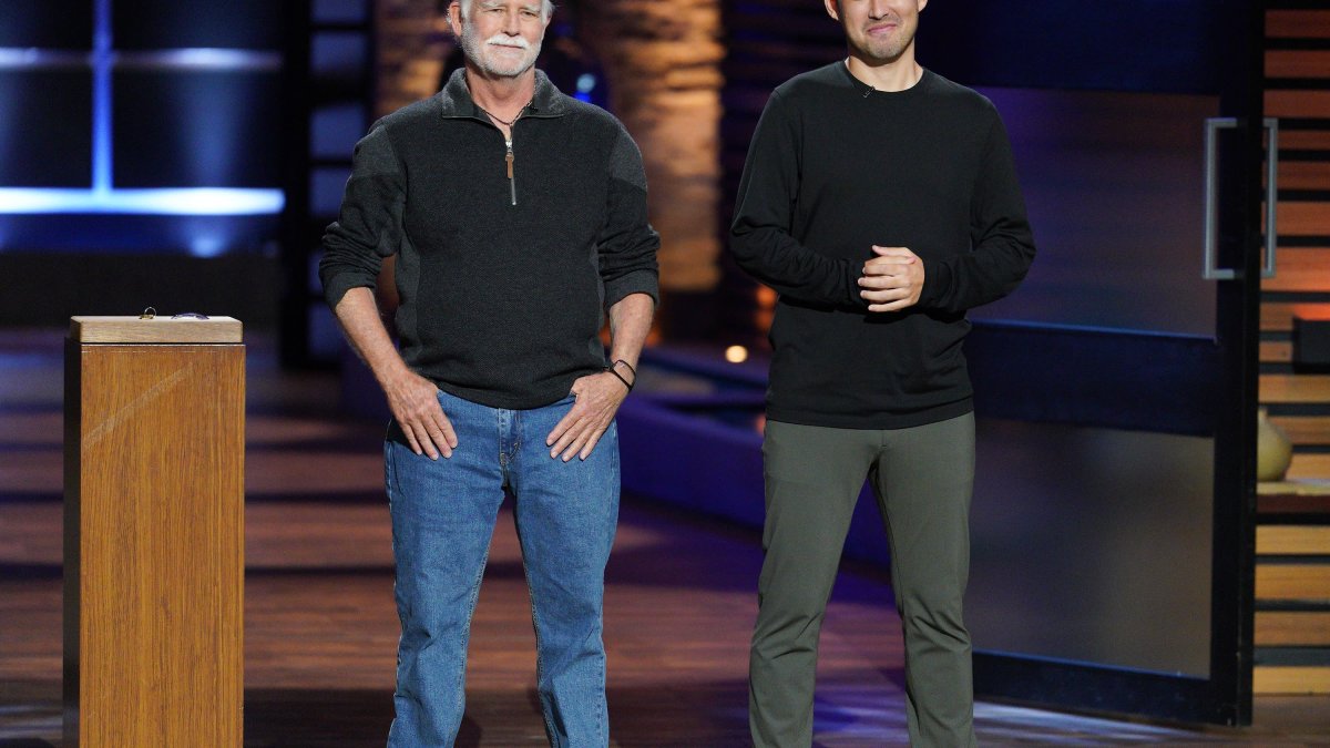 A Father-Son Duo Struck a $125,000 Deal With All 5 'Shark Tank' Judges: This 'Practically Never Happens' – NBC Connecticut - Vimarsana News