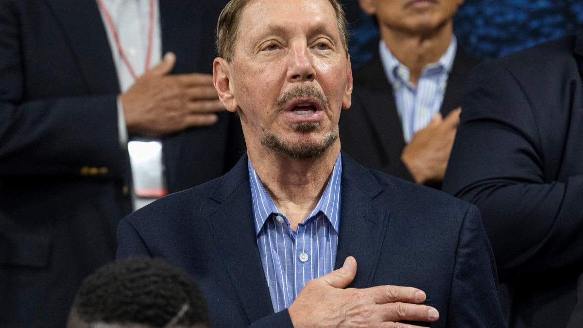 Oracle's Larry Ellison Gears Up to Spend Millions to Back Tim Scott's 2024 Run - Vimarsana News