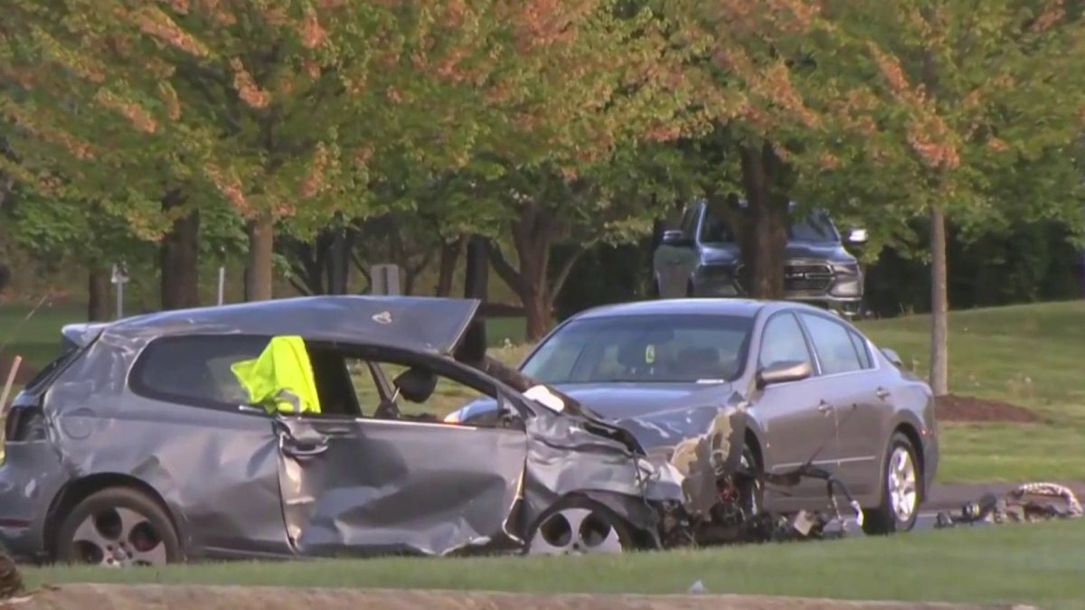 Crash Closes Part of Blue Hills Avenue in Bloomfield NBC Connecticut