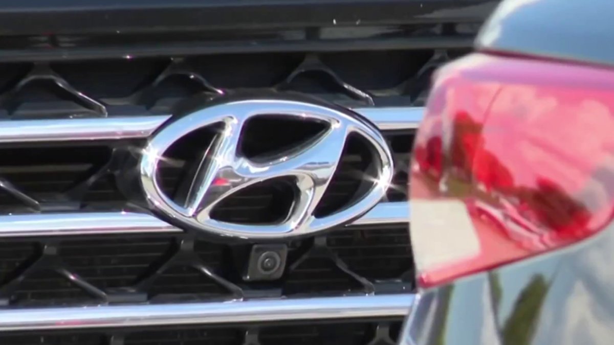 Kia, Hyundai agree to $200M settlement over car thefts : NPR