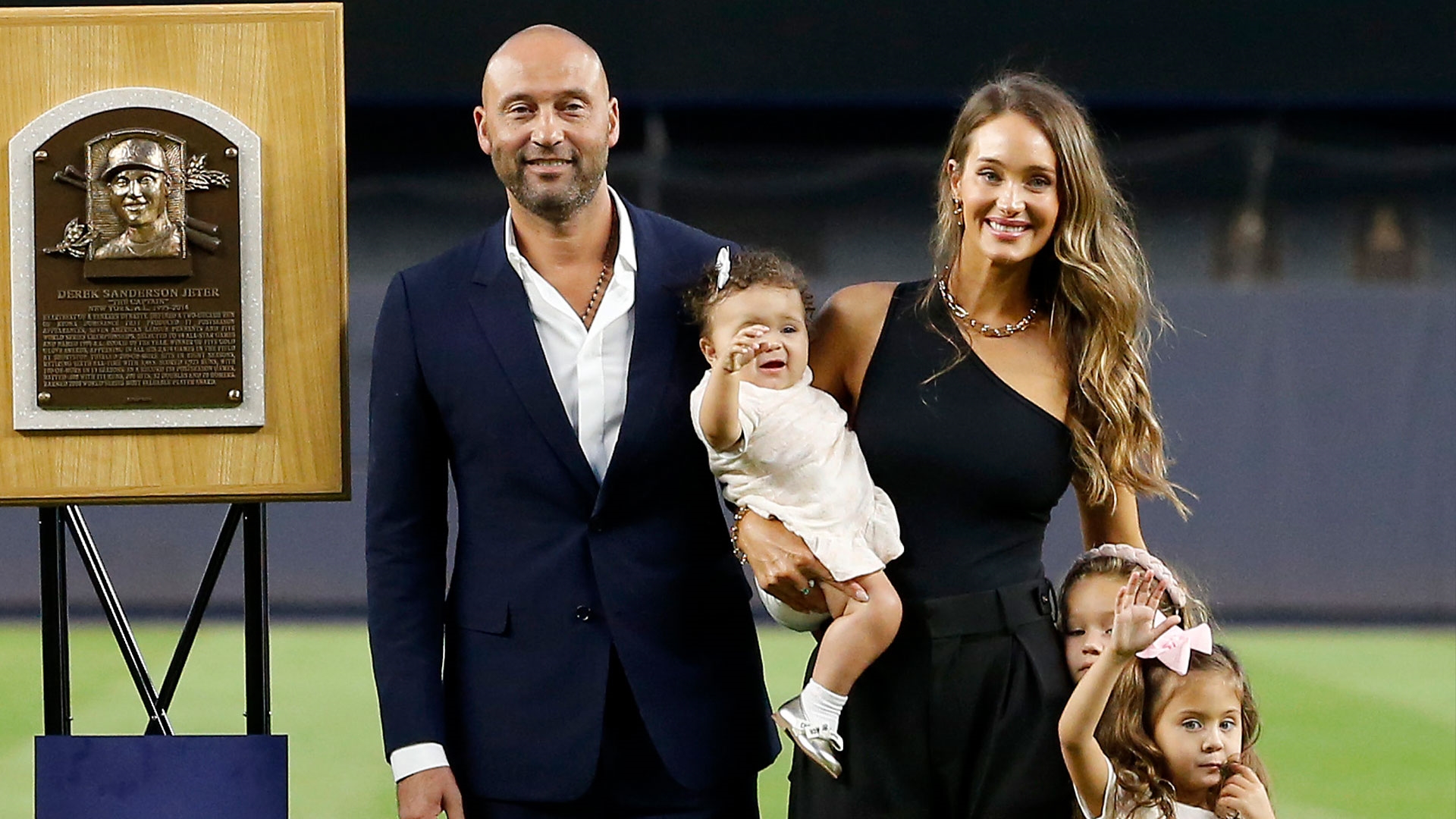 Derek Jeter & Wife Hannah Welcome 4th Child – NBC Connecticut