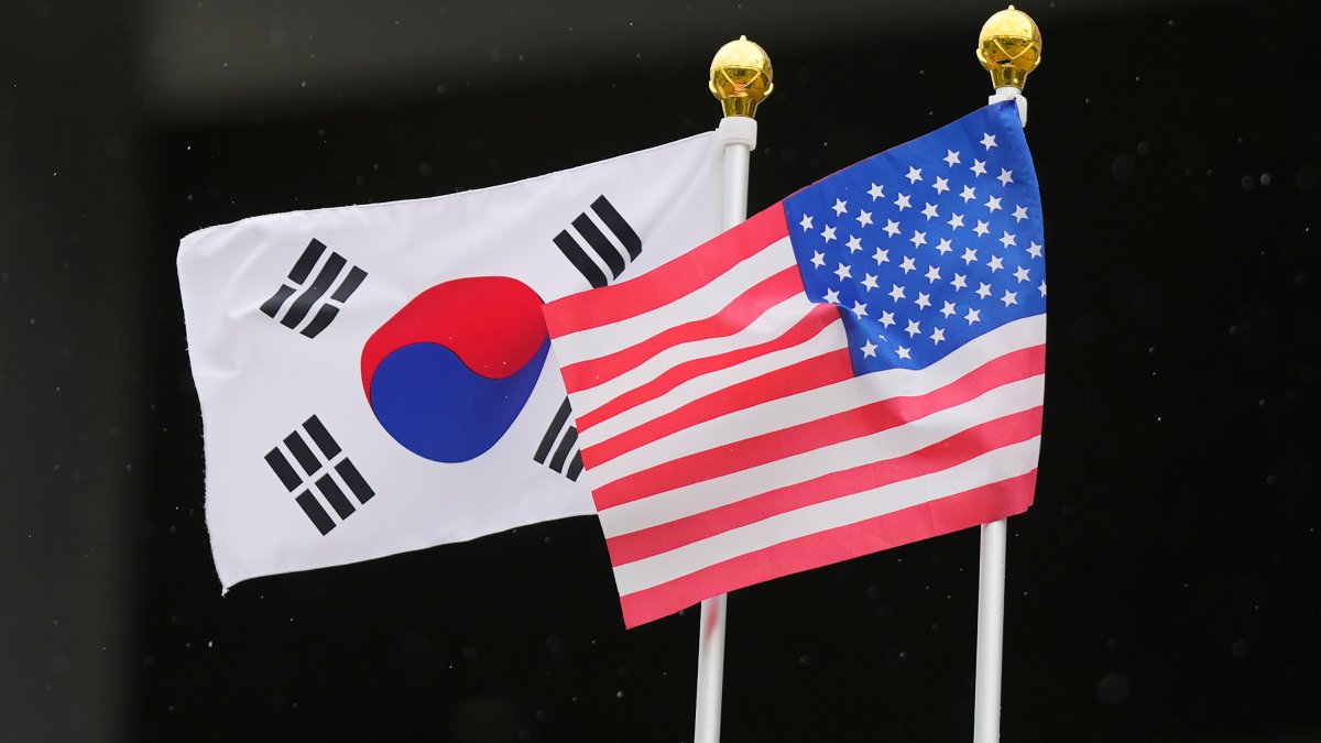 South Korea, US to Hold Massive Drill Near Border With North Korea ...