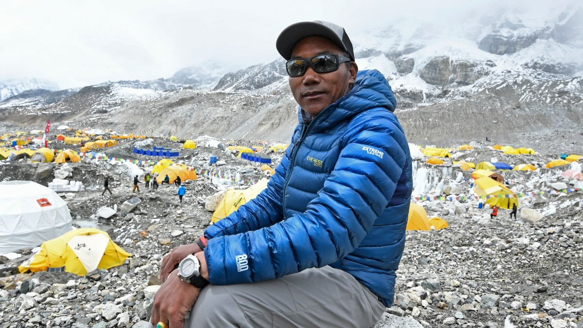 Kami Rita Scales Mount Everest for a Record 28th Time – NBC Connecticut - Vimarsana News