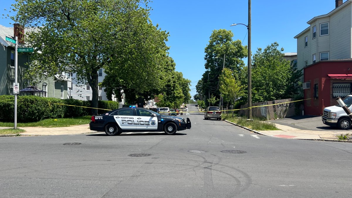 Man Dies After Being Stabbed in Hartford - Vimarsana News