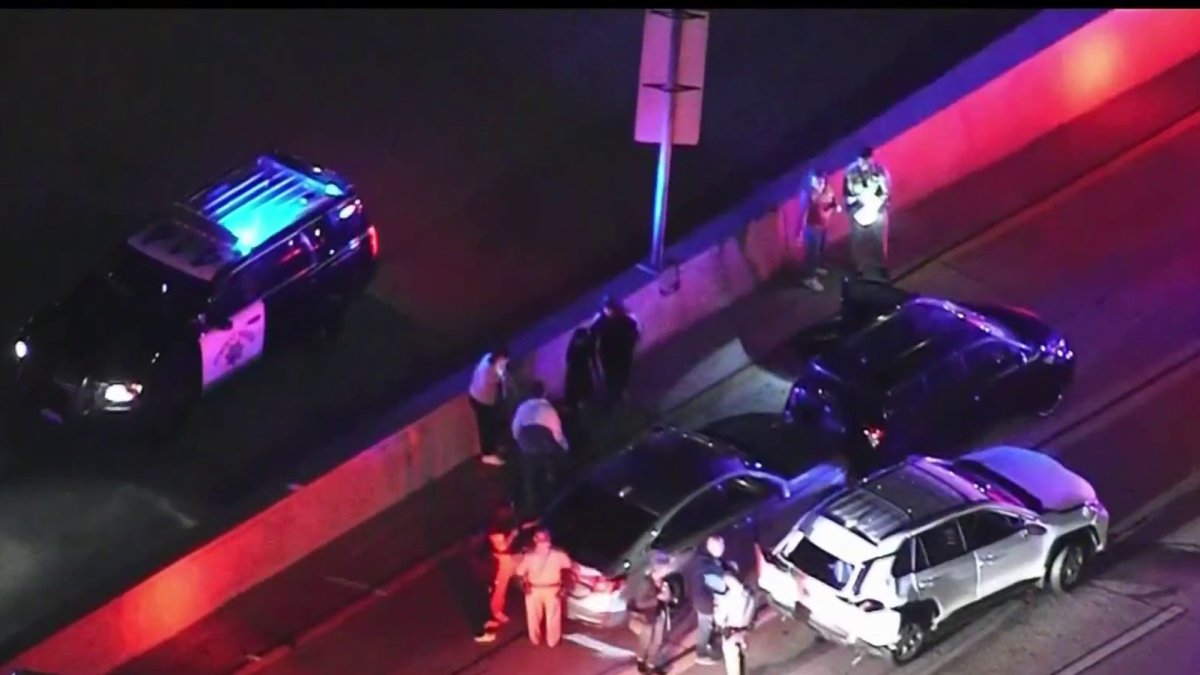 Nude Man Killed on 5 Freeway in Pacoima – NBC Connecticut