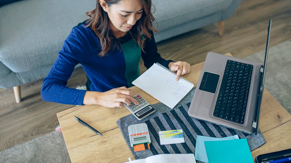 Don't Budget, Says Financial Psychologist. Here's Why He Recommends a 'Spending Plan' Instead – NBC Connecticut - Vimarsana News