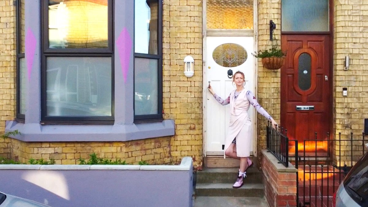 36-Year-Old Bought an Abandoned House for Just $1 and Fully Renovated It – NBC Connecticut - Vimarsana News