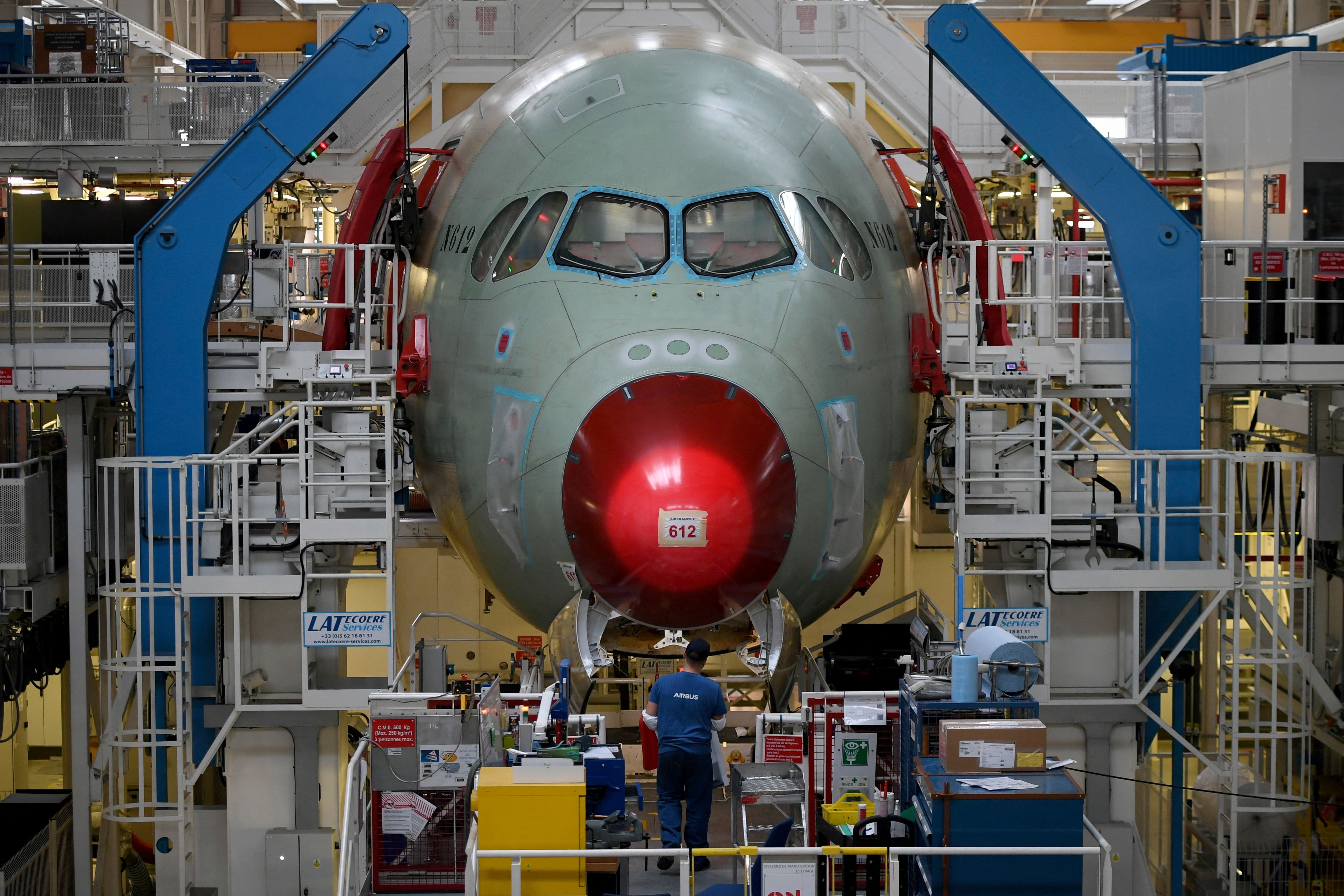 'People Just Want Their Jets.' Paris Air Show Returns as Boeing, Airbus Race to Increase Production – NBC Connecticut - Vimarsana News