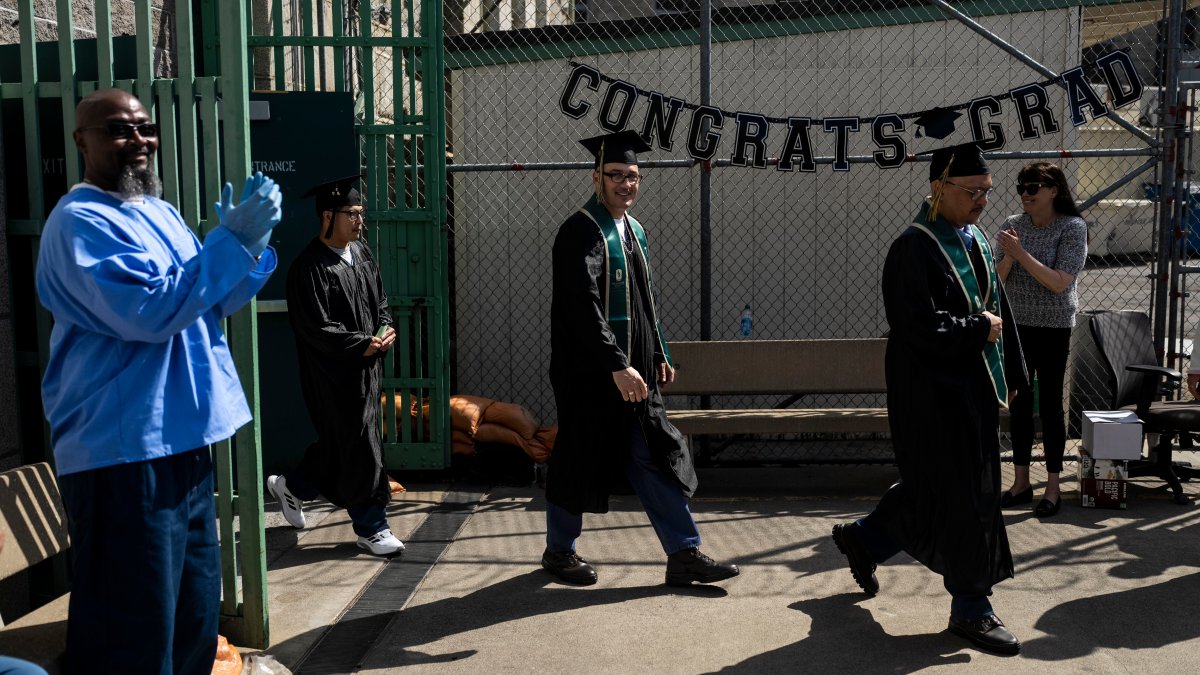 Pell Grant expansion set to give free college to thousands of prisoners – NBC Connecticut - Vimarsana News