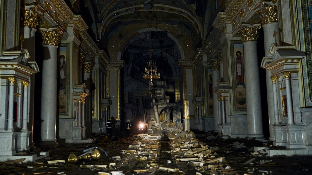 Overnight Russian strike on Ukraine's Odesa leaves one dead, dozens hurt – NBC Connecticut - Vimarsana News