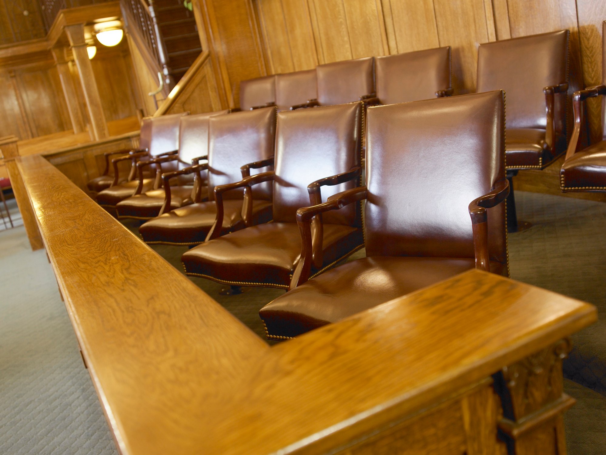 Oklahoma judge caught on video texting and scrolling on phone during trial – NBC Connecticut - Vimarsana News