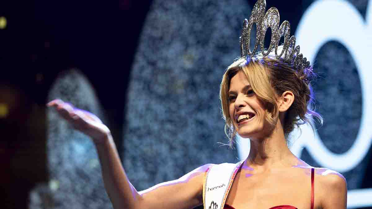 Transgendervrouw Ricky Valerie Cooley is gekroond tot Miss Nederland en gaat strijden om de Miss Universe-titel – NBC Connecticut Transgendervrouw Ricky Valerie Cooley is gekroond tot Miss Nederland en gaat strijden om de Miss Universe-titel – NBC Connecticut