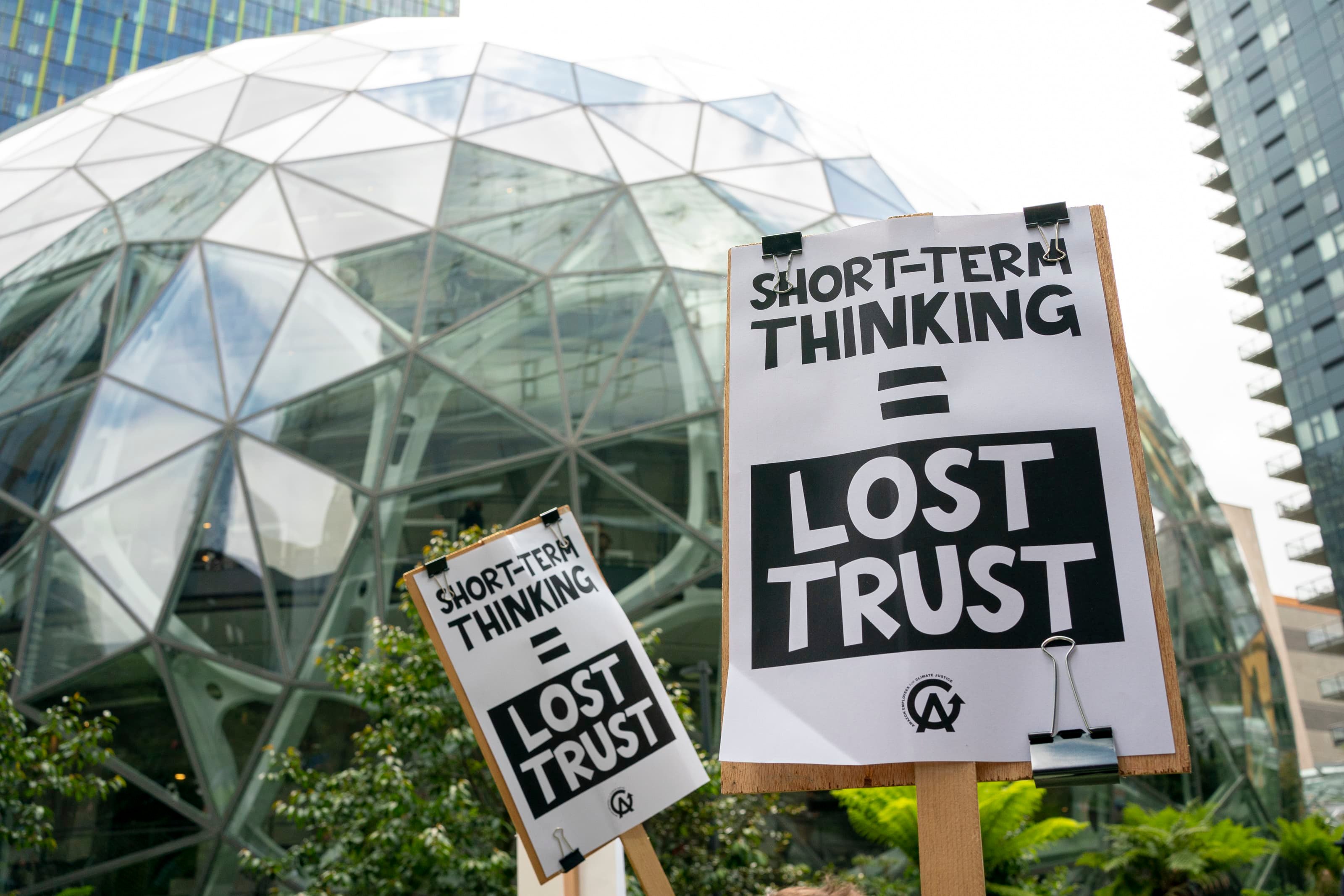 Amazon is seeing some employees quit instead of moving to a new state as part of relocation mandate - Vimarsana News