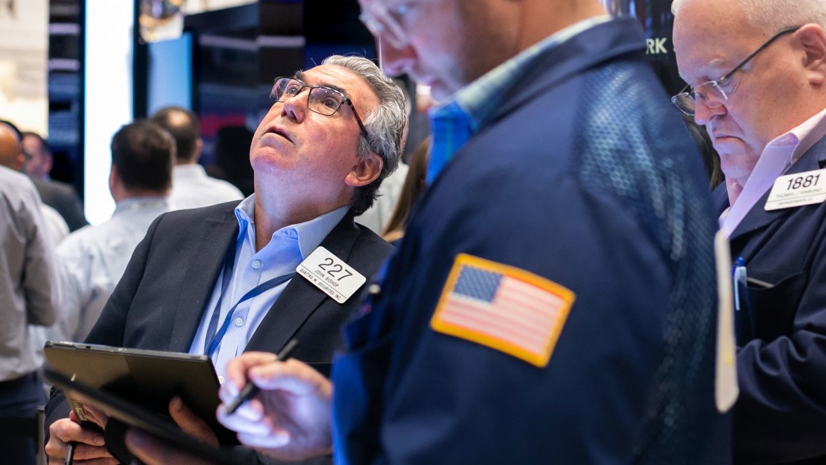 CNBC Daily Open: Unwelcome déjà vu in U.S. markets - Vimarsana News