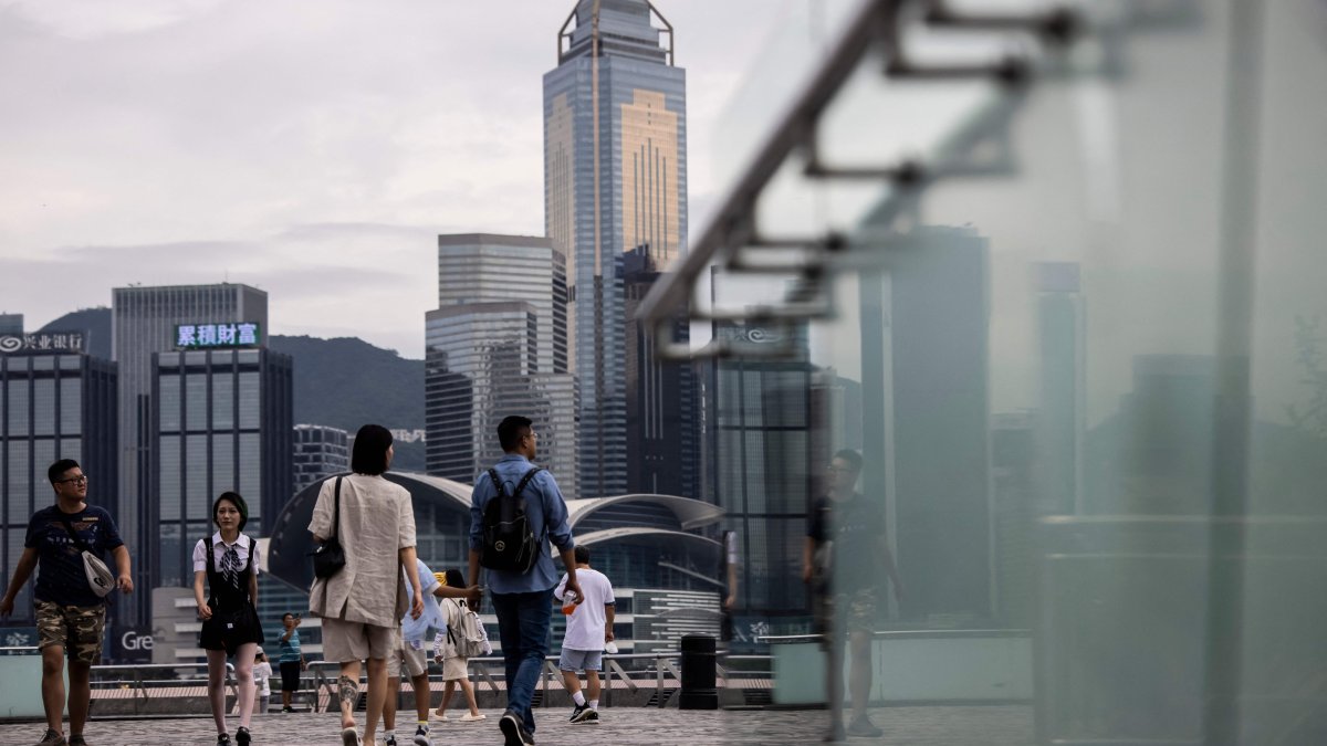 Asia markets higher as China cuts reserve requirement; Hong Kong halts trading as typhoon approaches - Vimarsana News