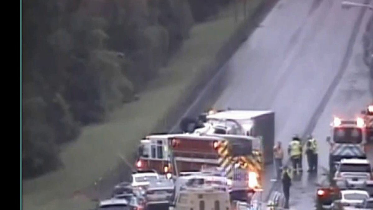 Rollover crash closes Route 9 South in Cromwell – NBC Connecticut