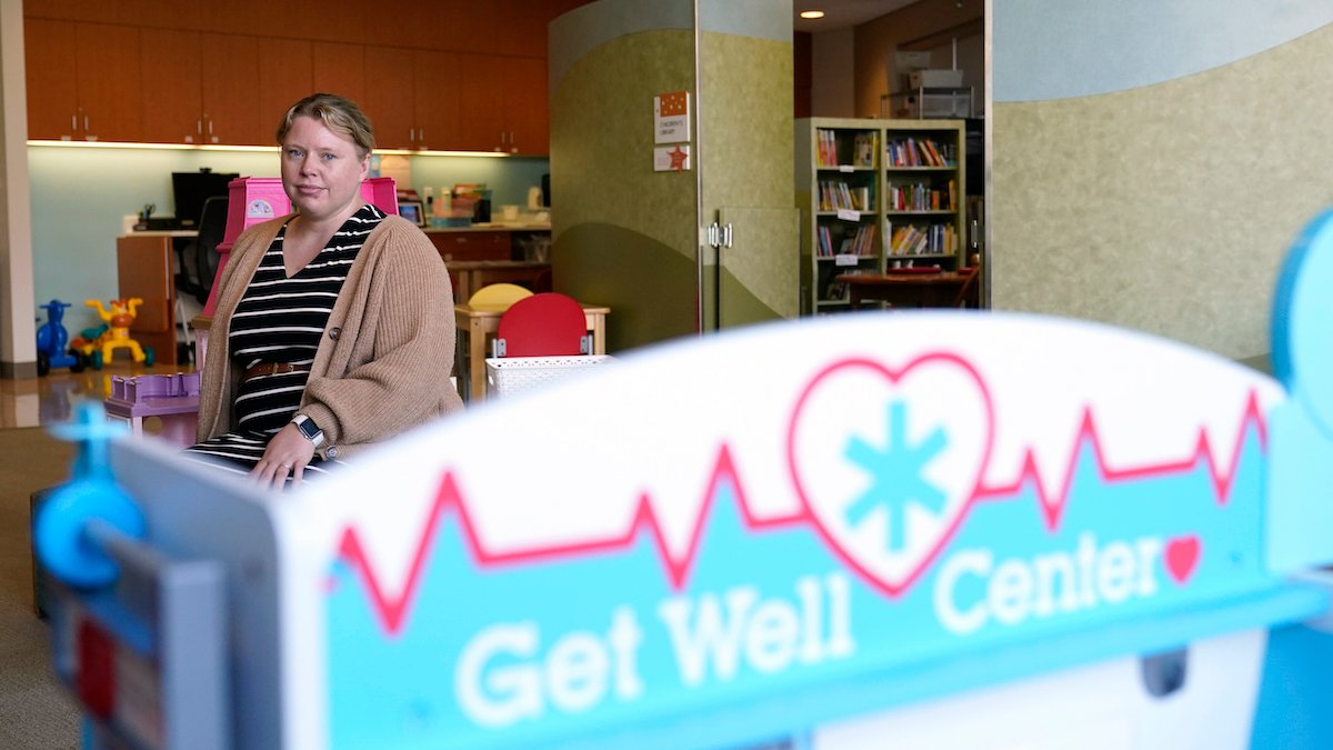 States that protect transgender health care see rise in demand amid bans – NBC Connecticut - Vimarsana News