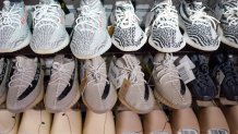 Adidas yeezy nuevas kosher Clearance