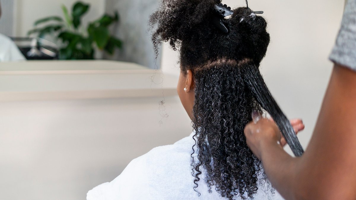 Black women weigh emerging risks of 'creamy crack' hair straighteners – NBC Connecticut - Vimarsana News