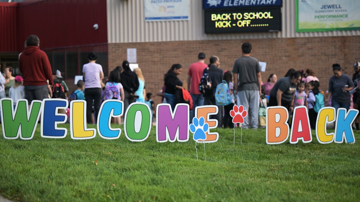 What teachers wish parents knew ahead of the school year – NBC Connecticut - Vimarsana News