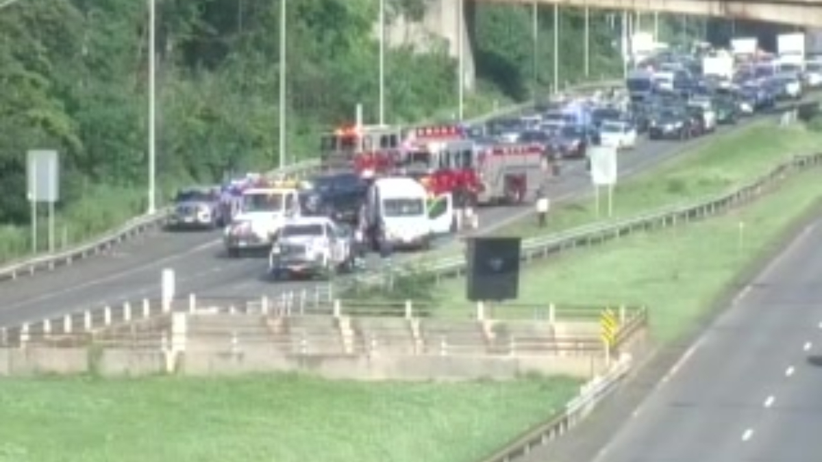 I691 East in Meriden reopens following multivehicle crash NBC