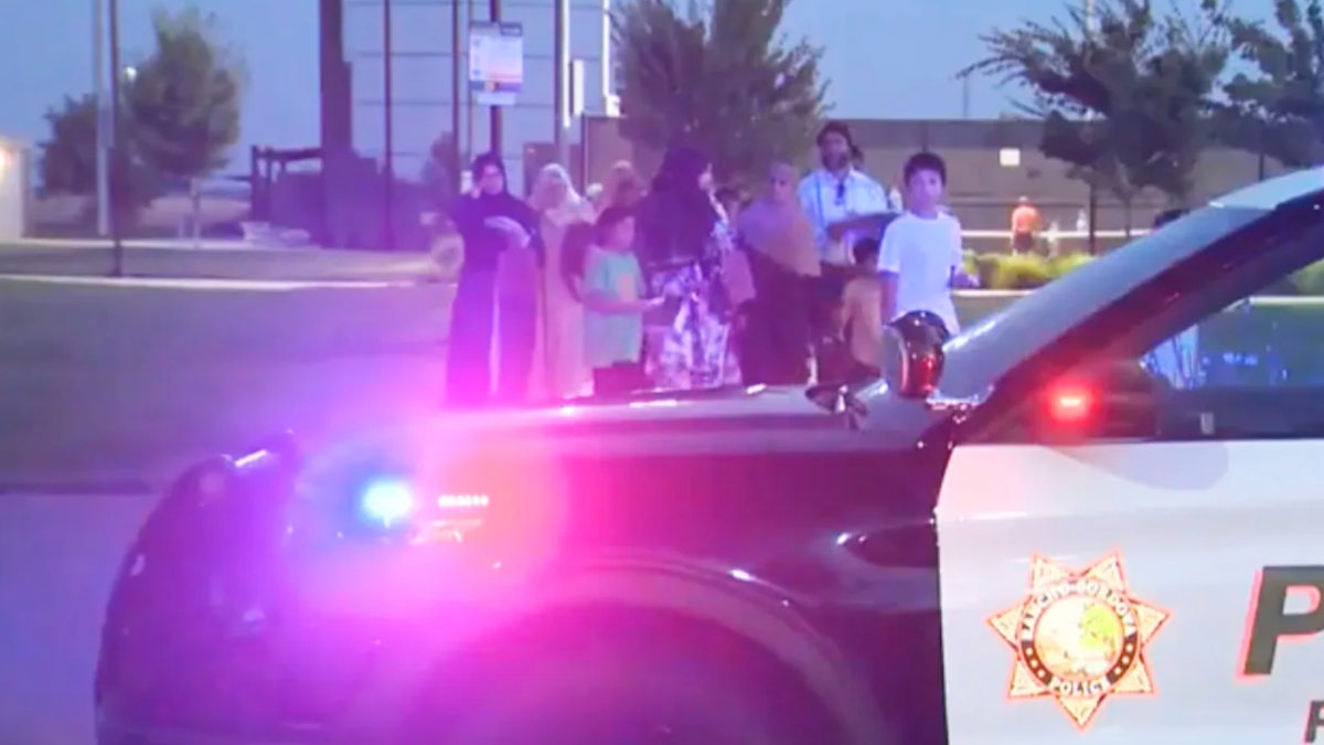 Man arrested after threatening to 'shoot and bomb' Middle Eastern people in California park, authorities say – NBC Connecticut - Vimarsana News