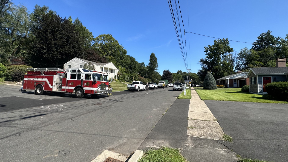 Worker Dies Days After Bucket Truck Accident In Plainville: Police ...