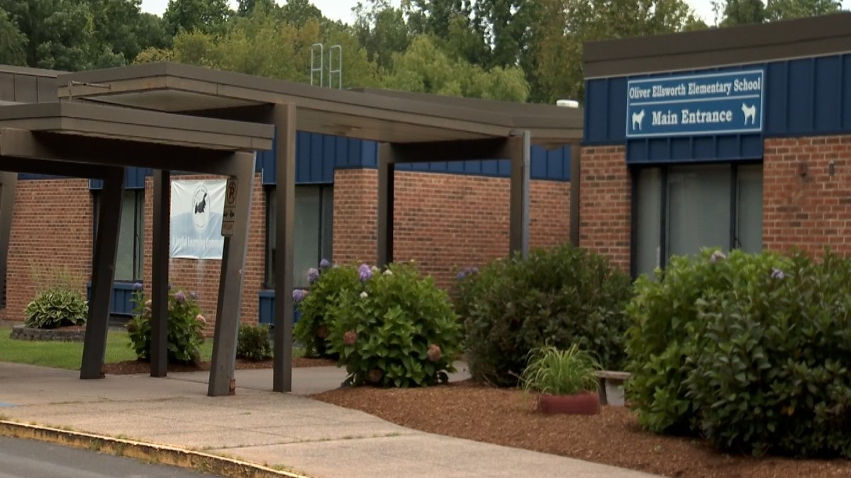 Growing concerns over possible mold at Oliver Ellsworth Elementary ...