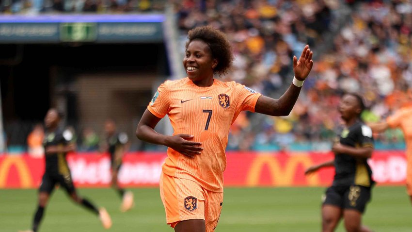 Lineth Beerensteyn of Netherlands celebrates after scoring her team’s second goal during the FIFA Women’s World Cup Australia & New Zealand 2023 Round of 16 match between Netherlands and South Africa at Sydney Football Stadium on August 06, 2023 in Sydney/Gadigal, Australia.