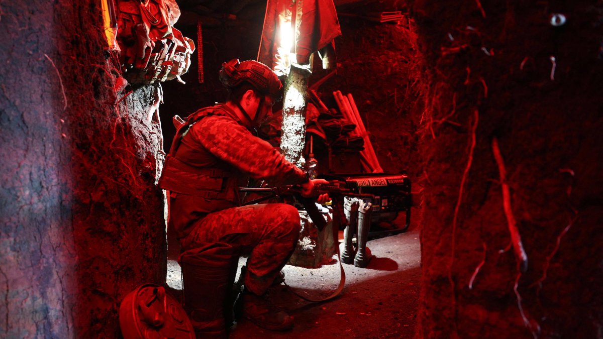 Ukraine war live updates: Kyiv needs 'more means' to combat Russian strikes; Kremlin says it'll do 'whatever is necessary' to win war – NBC Connecticut - Vimarsana News