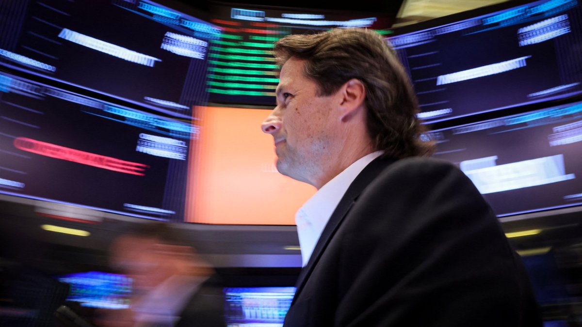 CNBC Daily Open: September is 'likely to remain messy' – NBC Connecticut - Vimarsana News