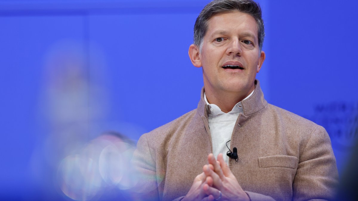 Top investor shares his No. 1 counterintuitive strategy for making tough decisions—it's something 'you haven't even considered' – NBC Connecticut - Vimarsana News