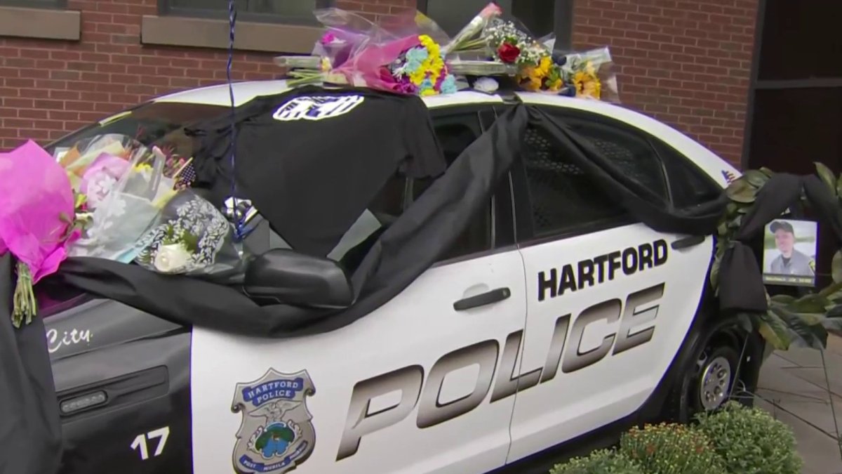 Memorial and support grow after death of Hartford police officer – NBC ...