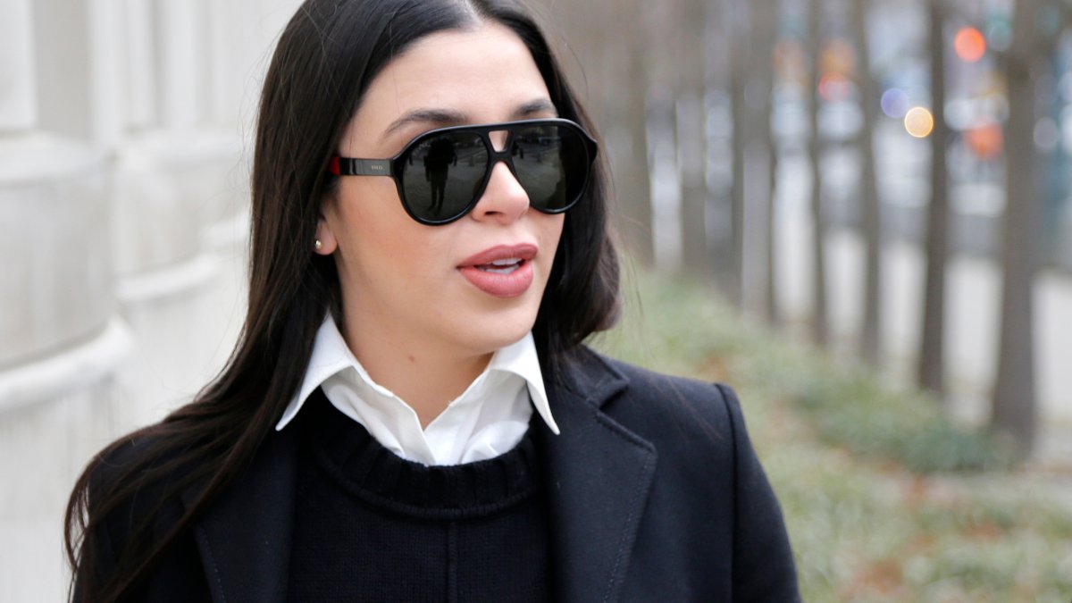 Wife of Mexican drug lord 'El Chapo' set to be released from Los Angeles prison Wednesday – NBC Connecticut - Vimarsana News