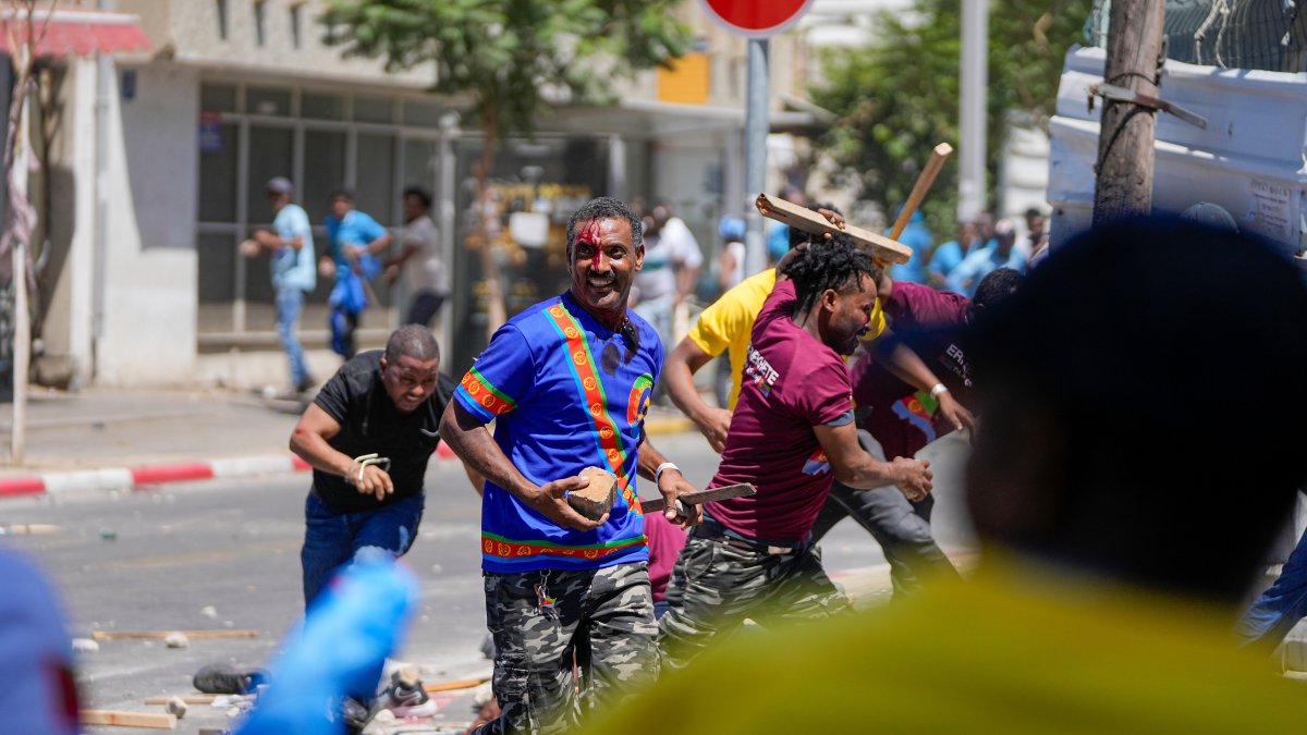 Eritreans get into violent clash in front of embassy in Israel – NBC Connecticut - Vimarsana News