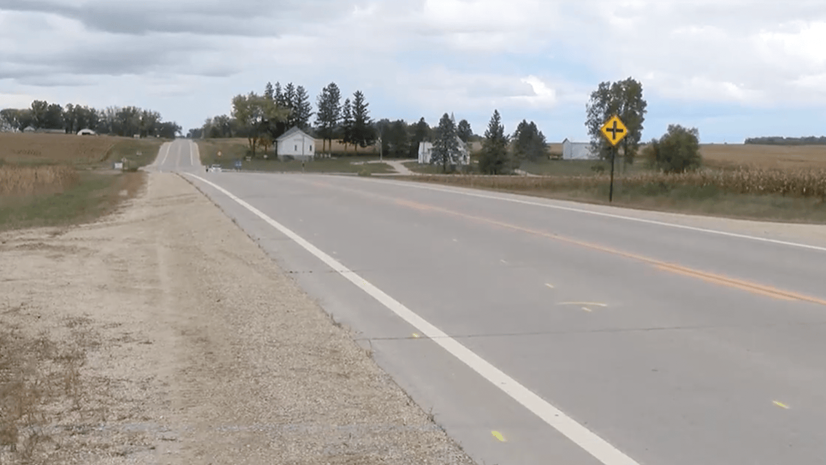 Two Minnesota children die after SUV hits Amish buggy – NBC Connecticut