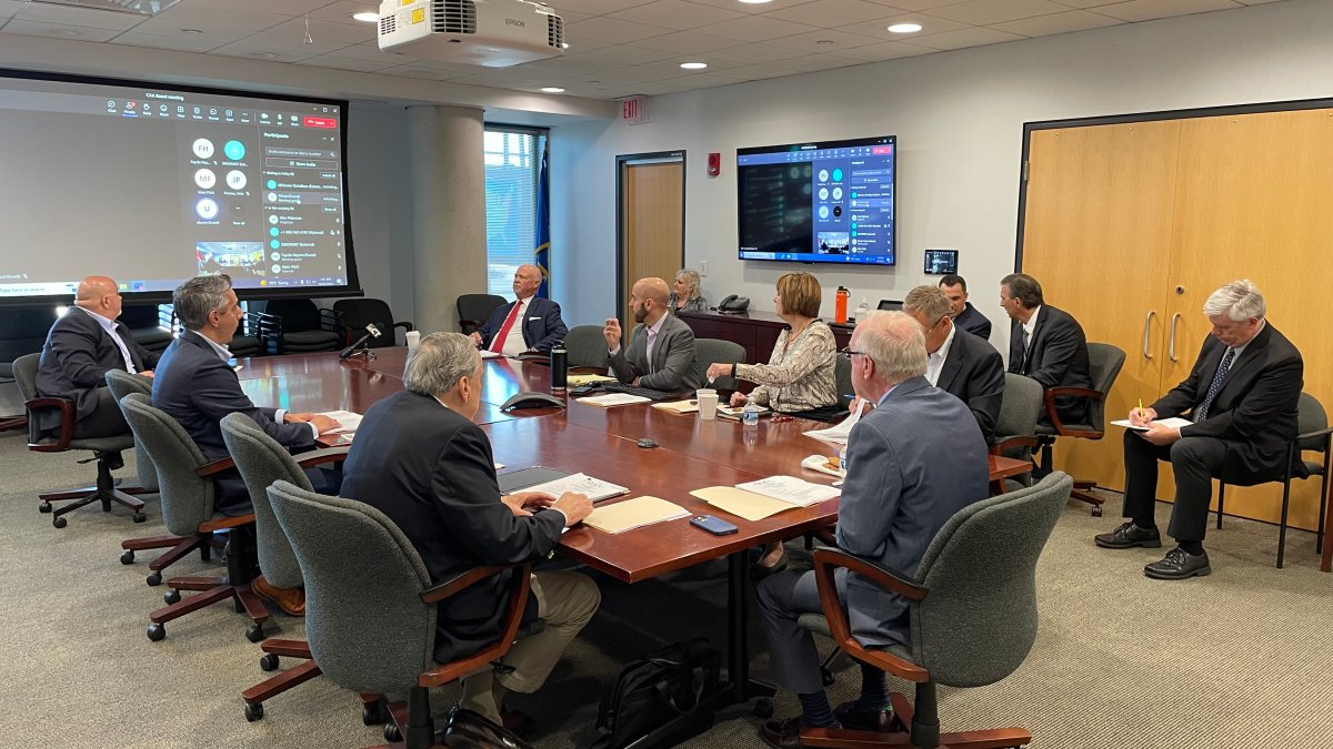 Heated exchange takes place at Connecticut Airport Authority meeting - Vimarsana News