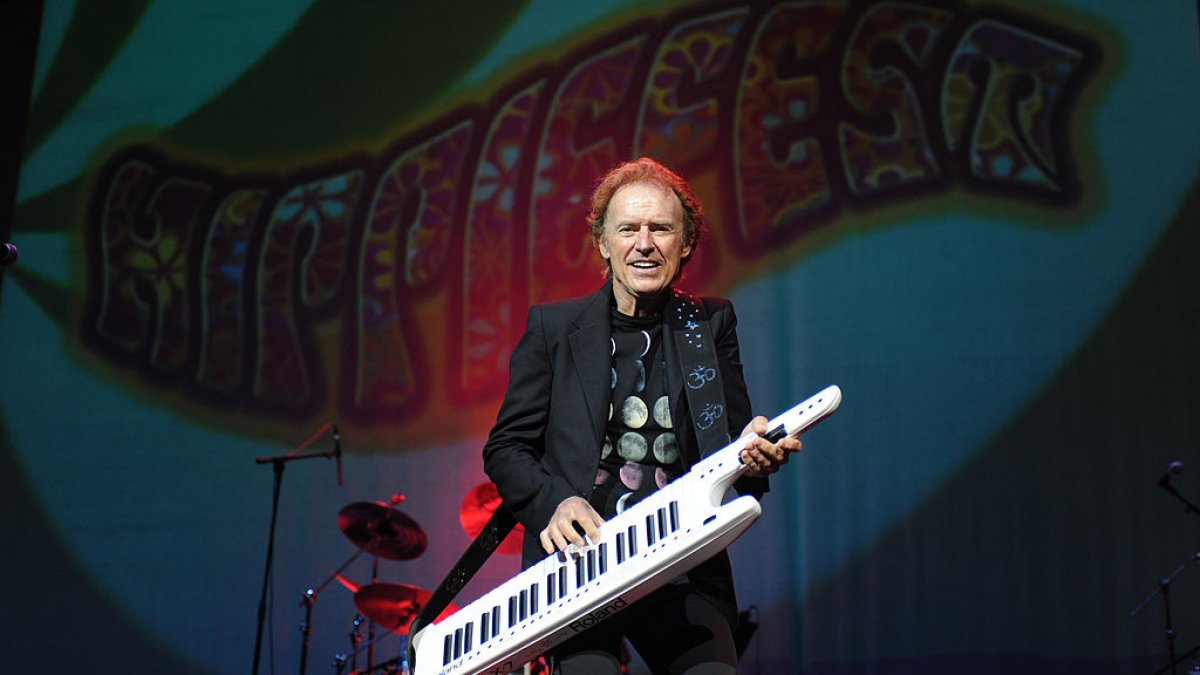 Gary Wright, singer of 'Dream Weaver' and other '70s hits, dies at 80 – NBC Connecticut - Vimarsana News
