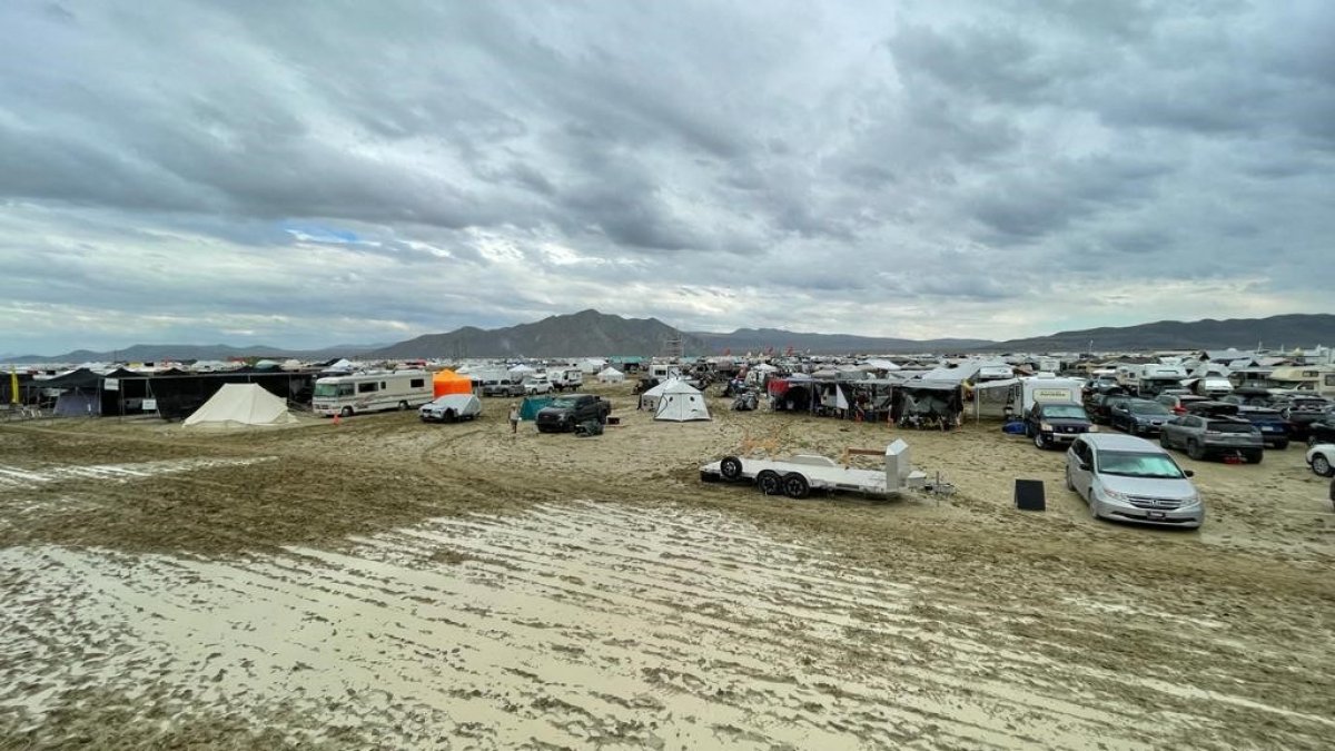 Burning Man flooding strands tens of thousands – NBC Connecticut