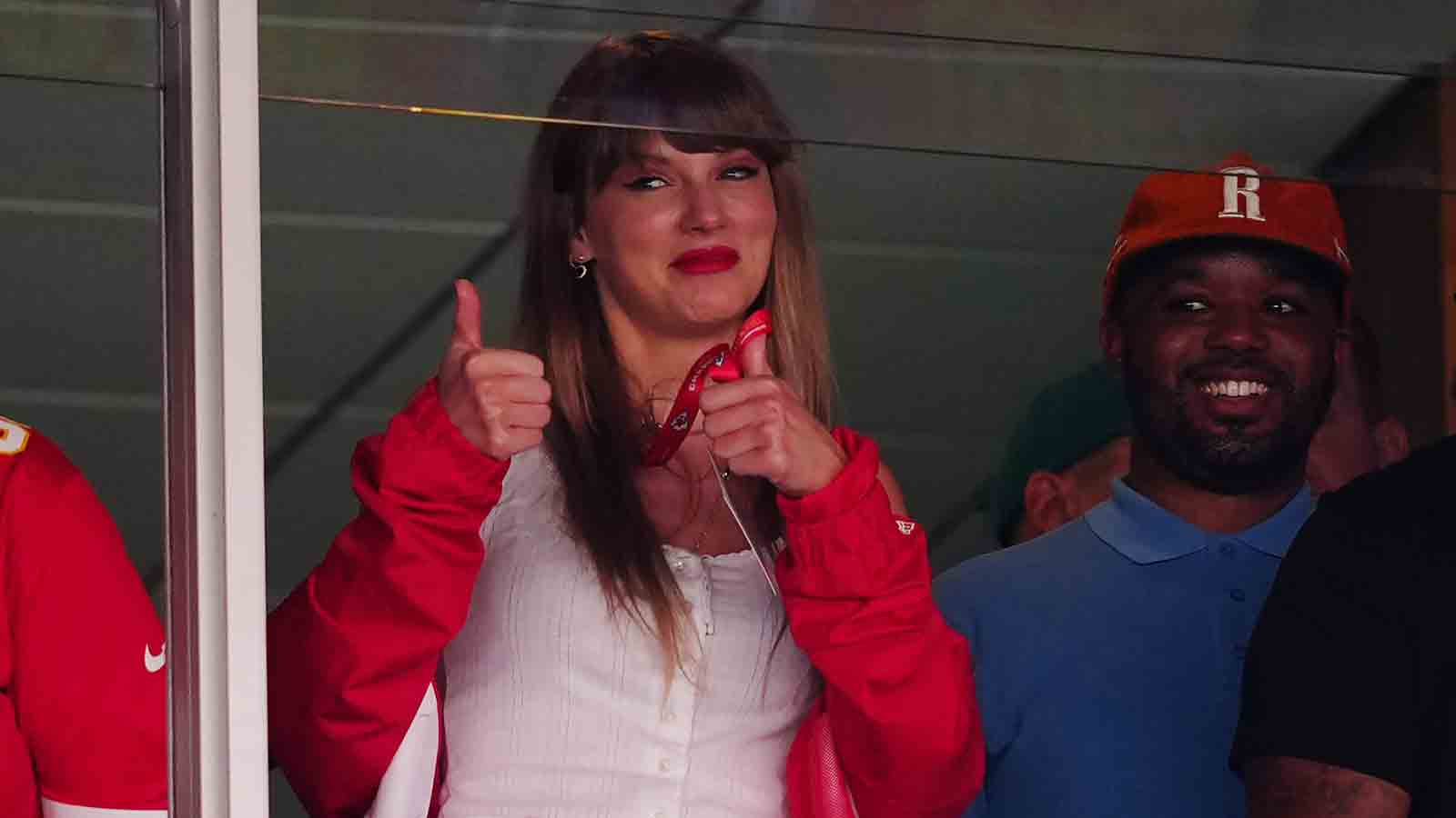 Travis Kelce jersey sales spike after Taylor Swift's appearance